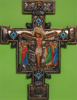 #A76PP Wall Crucifix